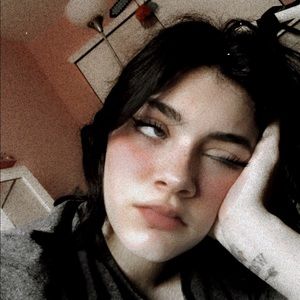 Meet your Posher, Willow